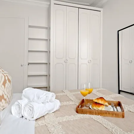 Bnbnova - Golden Triangle - 1br - 8th